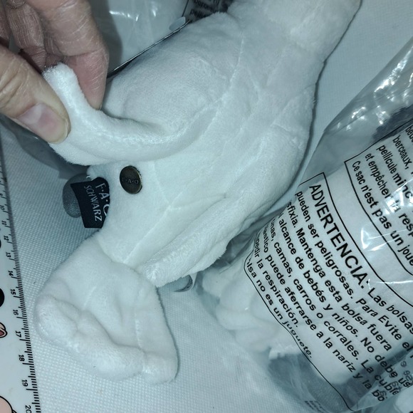 NIB- 3 FAO SCHWARZ NEW 8.5 inch Toy Plush Cockatiels - THREE Included! - Picture 5 of 7